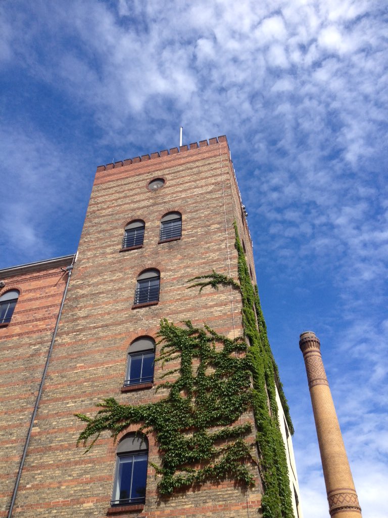 Berlin, Kultubrauerei, Sommerhimmel